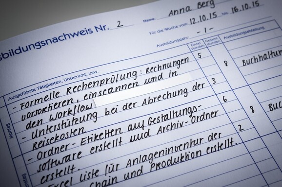 Korrekturbänder 21,1 x 15.000 mm, handbeschriftbar, Art.-Nr. 3515ZWF - Paterno B2B-Shop Korrekturbänder 21,1 x 15.000 mm, handbeschriftbar, Art.-Nr. 3515ZWF - Paterno B2B-Shop