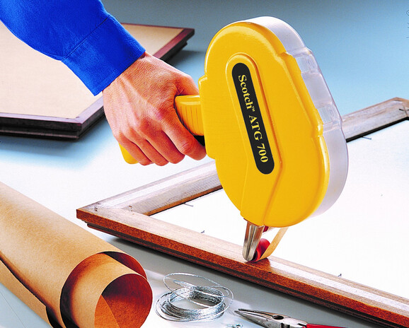 Handabroller Scotch ATG System für12 & 19mm, Art.-Nr. ATG700 - Paterno B2B-Shop Handabroller Scotch ATG System für12 & 19mm, Art.-Nr. ATG700 - Paterno B2B-Shop